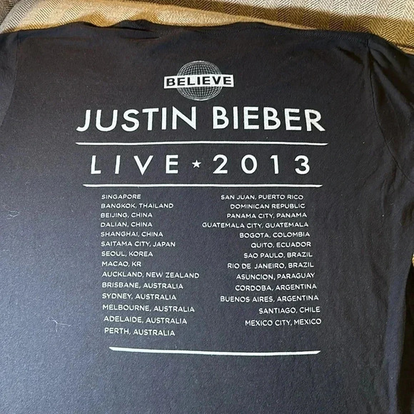 2013 justin bieber live international concert tour t-shirt S/S size XL black - Picture 1 of 2